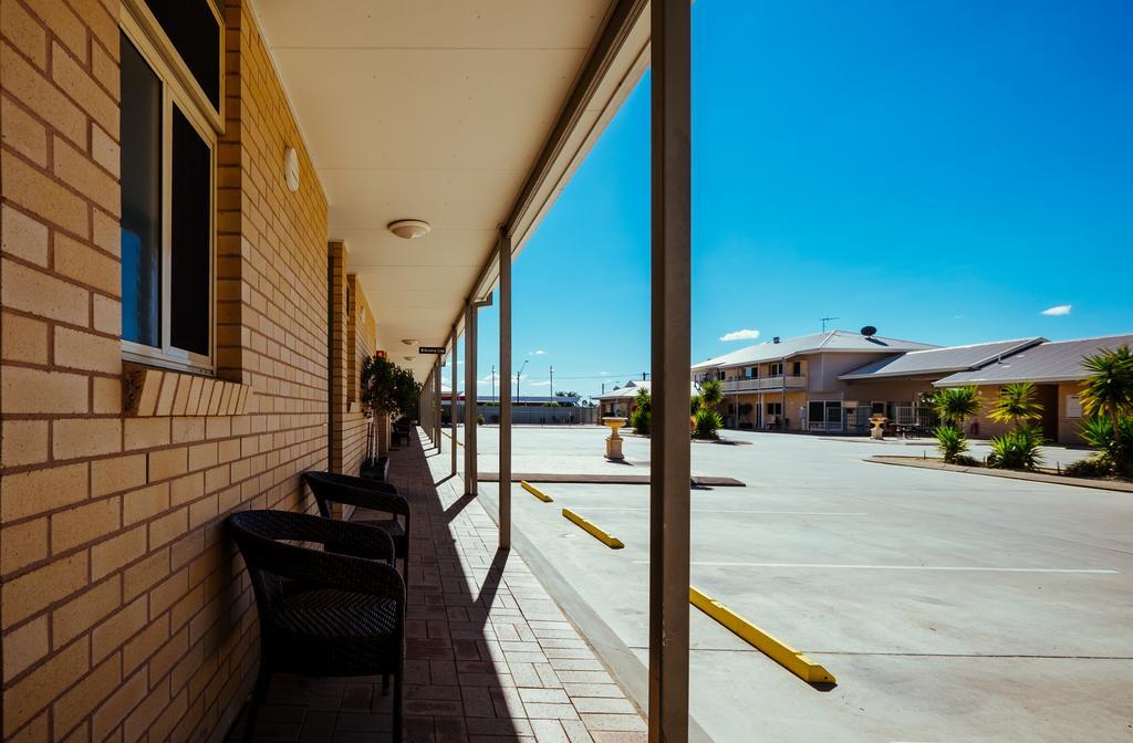 Club Motor Inn Narrabri Kültér fotó