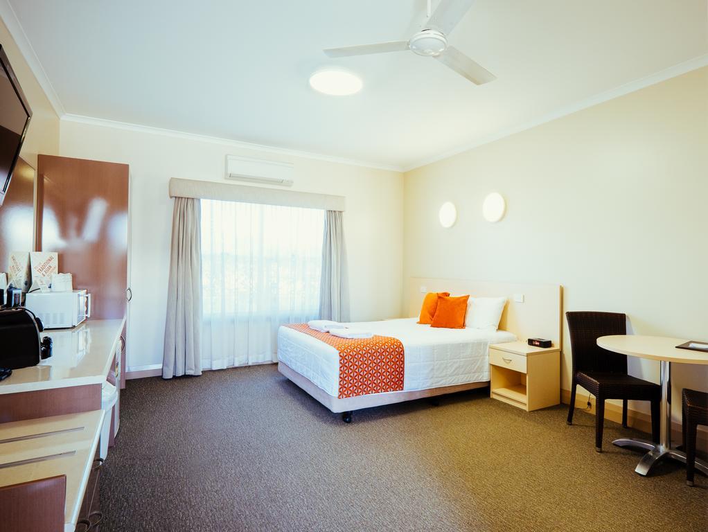 Club Motor Inn Narrabri Kültér fotó