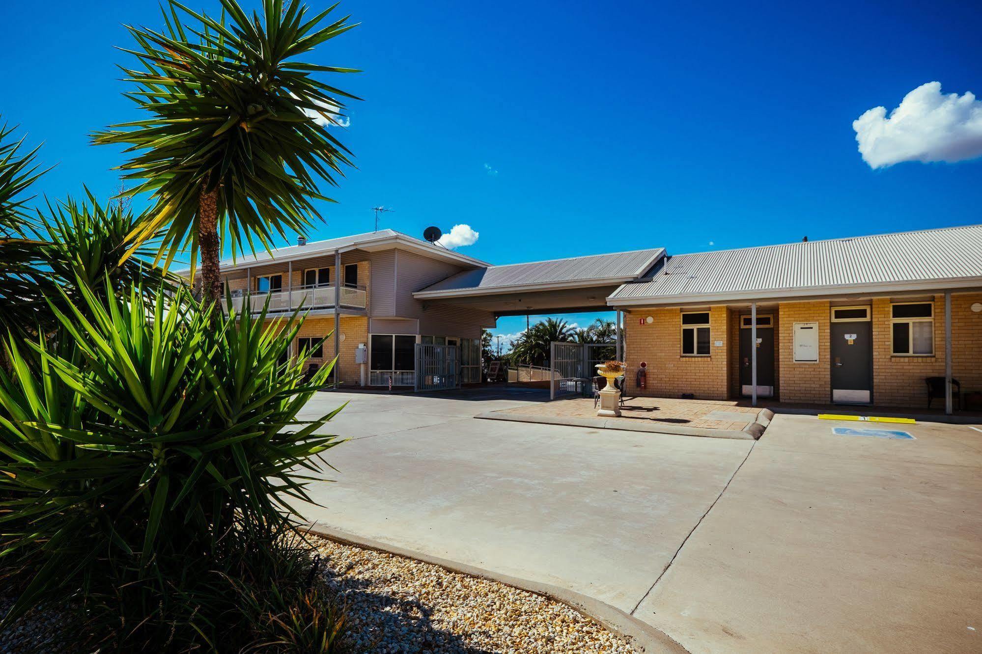 Club Motor Inn Narrabri Kültér fotó