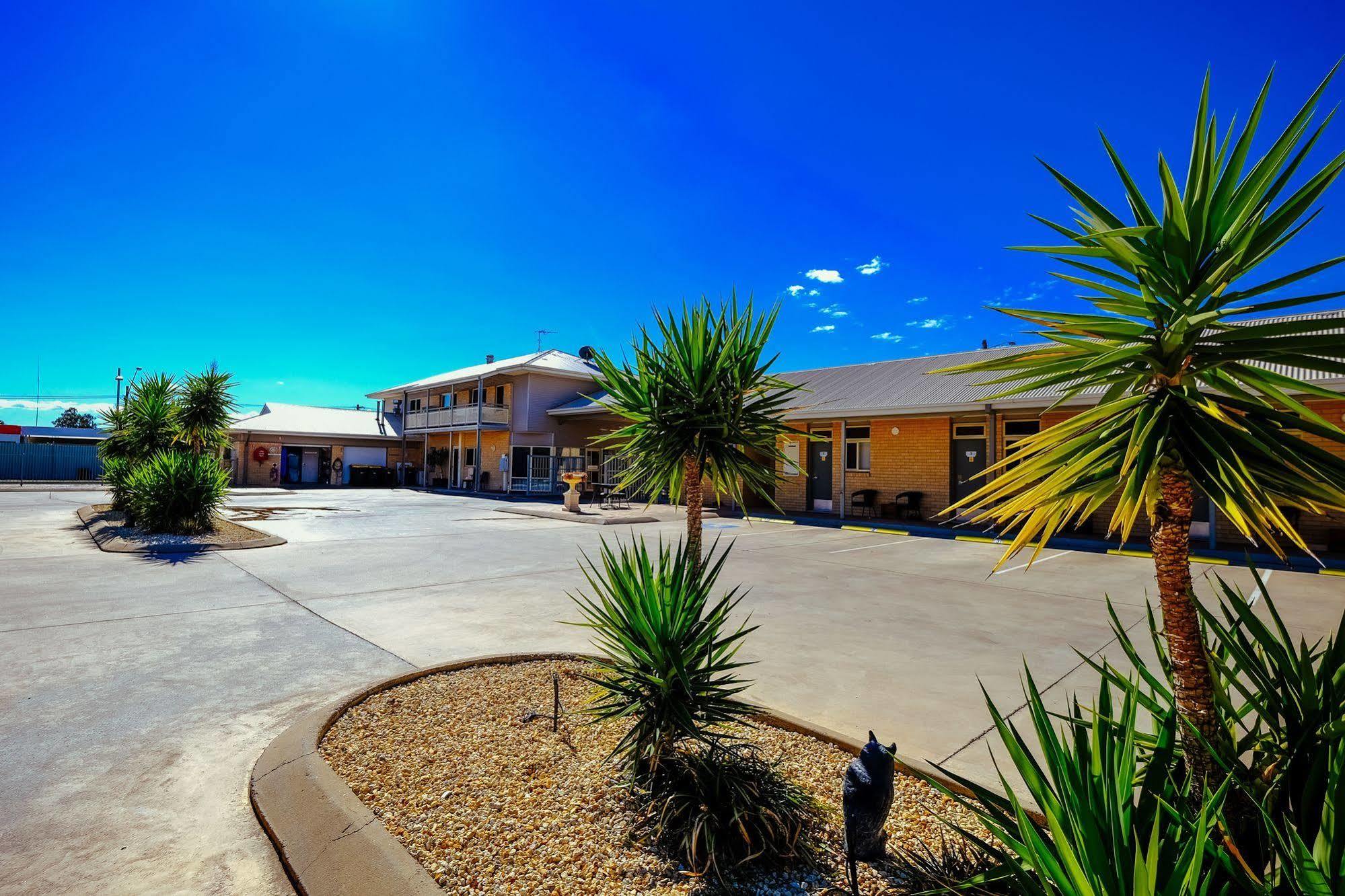 Club Motor Inn Narrabri Kültér fotó