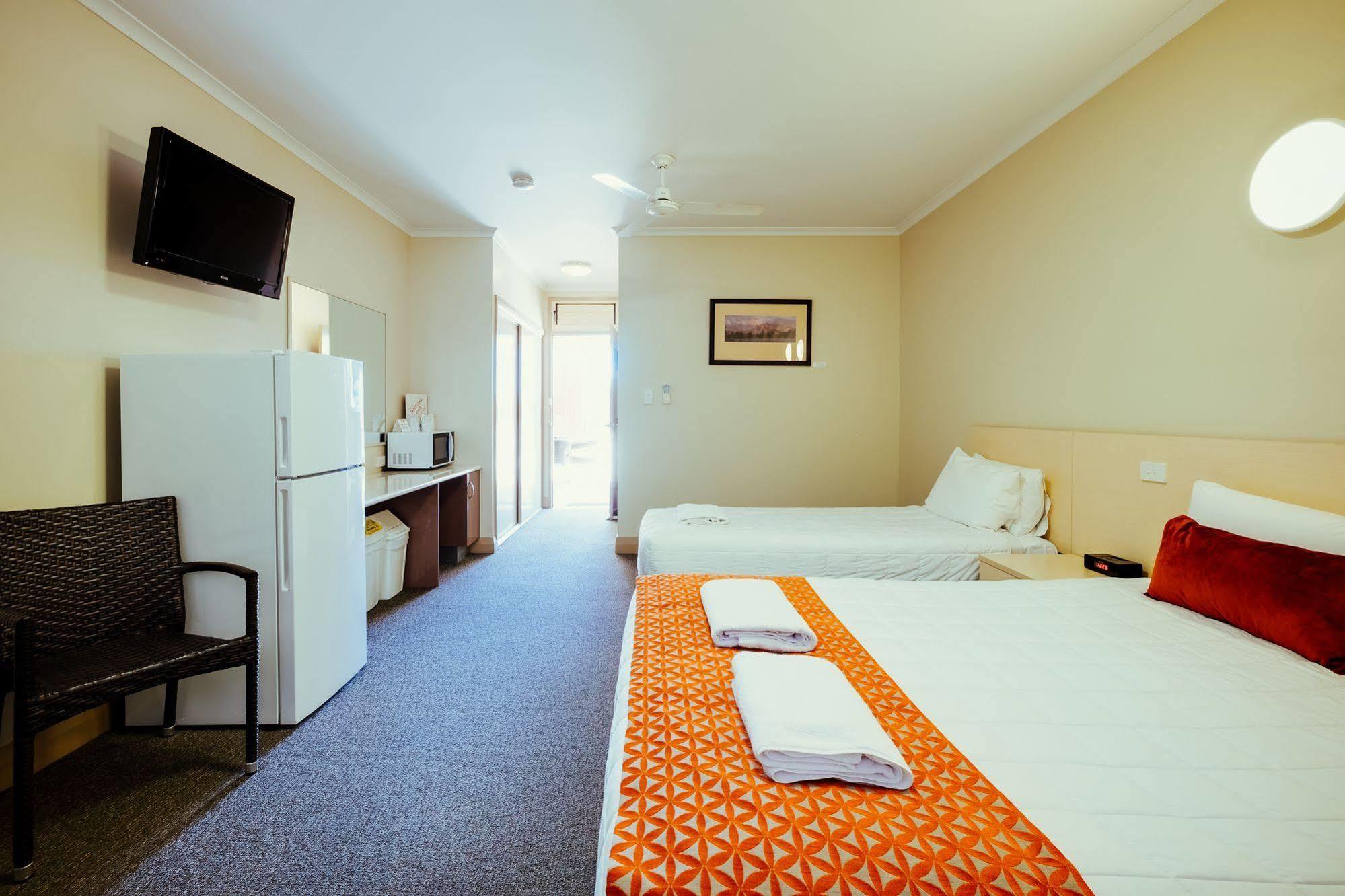 Club Motor Inn Narrabri Kültér fotó