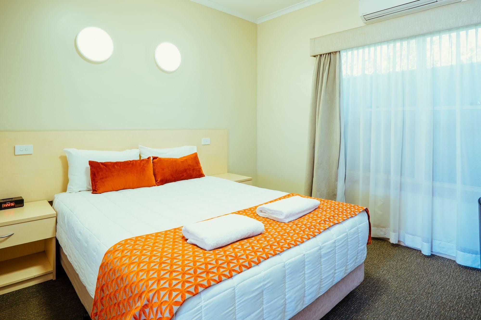 Club Motor Inn Narrabri Kültér fotó