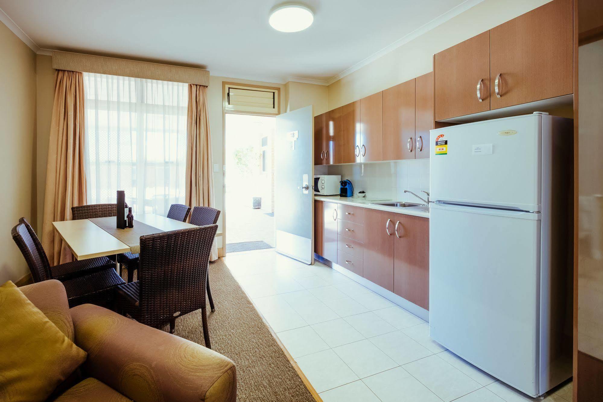 Club Motor Inn Narrabri Kültér fotó